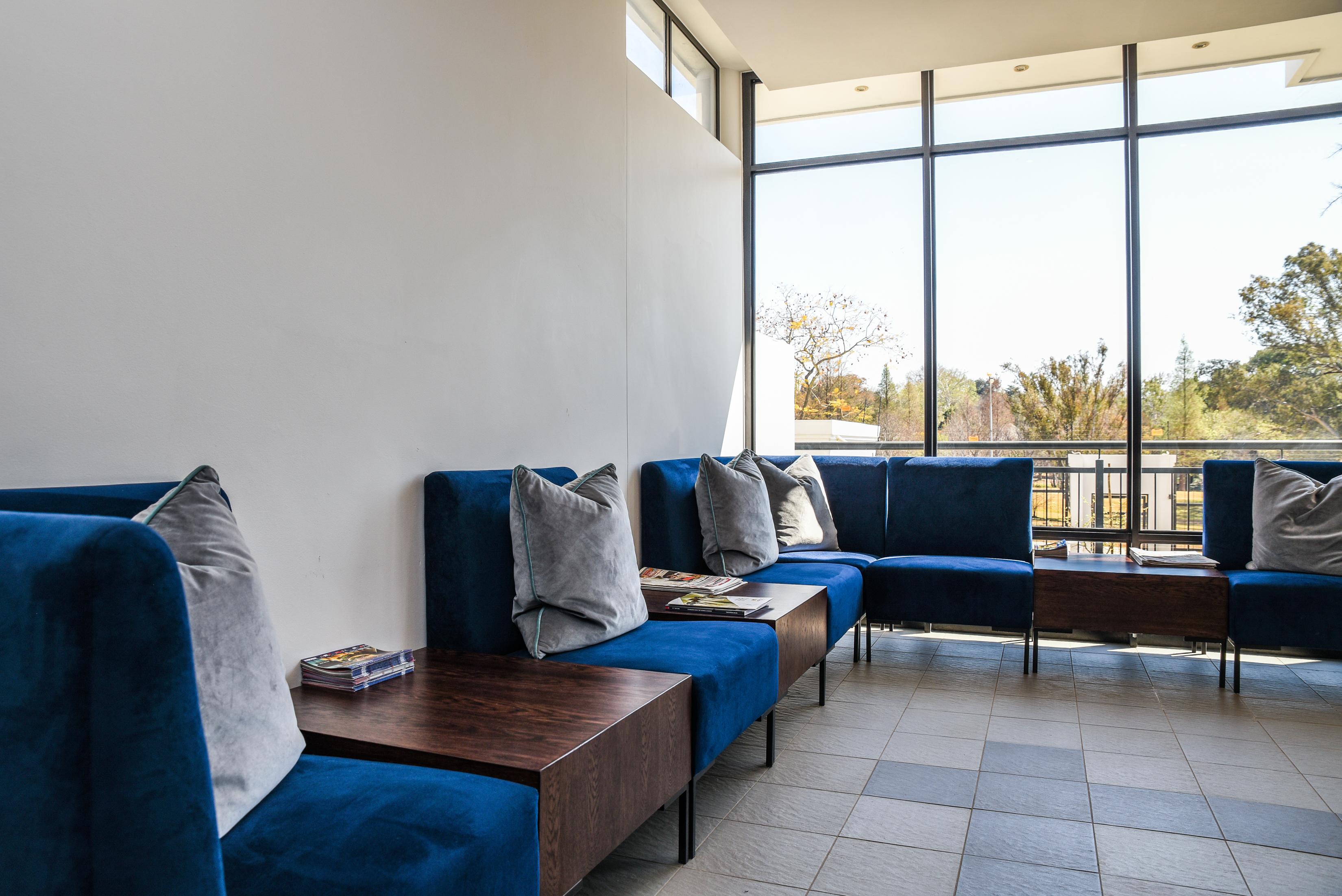 Mint Hotel Sandhurst Йоханнесбург Экстерьер фото